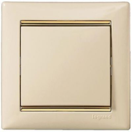 774151 Рамка Valena Слоновая кость / Золото 1-постовая Legrand