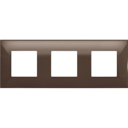 Рамка на 3 поста немецкий стандарт - 6 модулей. Цвет Мокка. Bticino серия CLASSIA. R4802M3MK